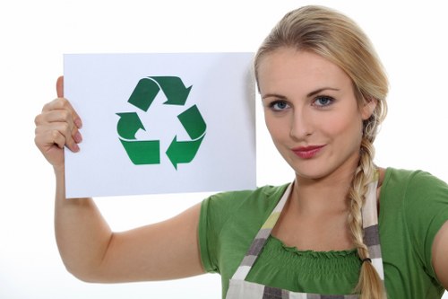 Commercial waste recycling services in Sanderstead